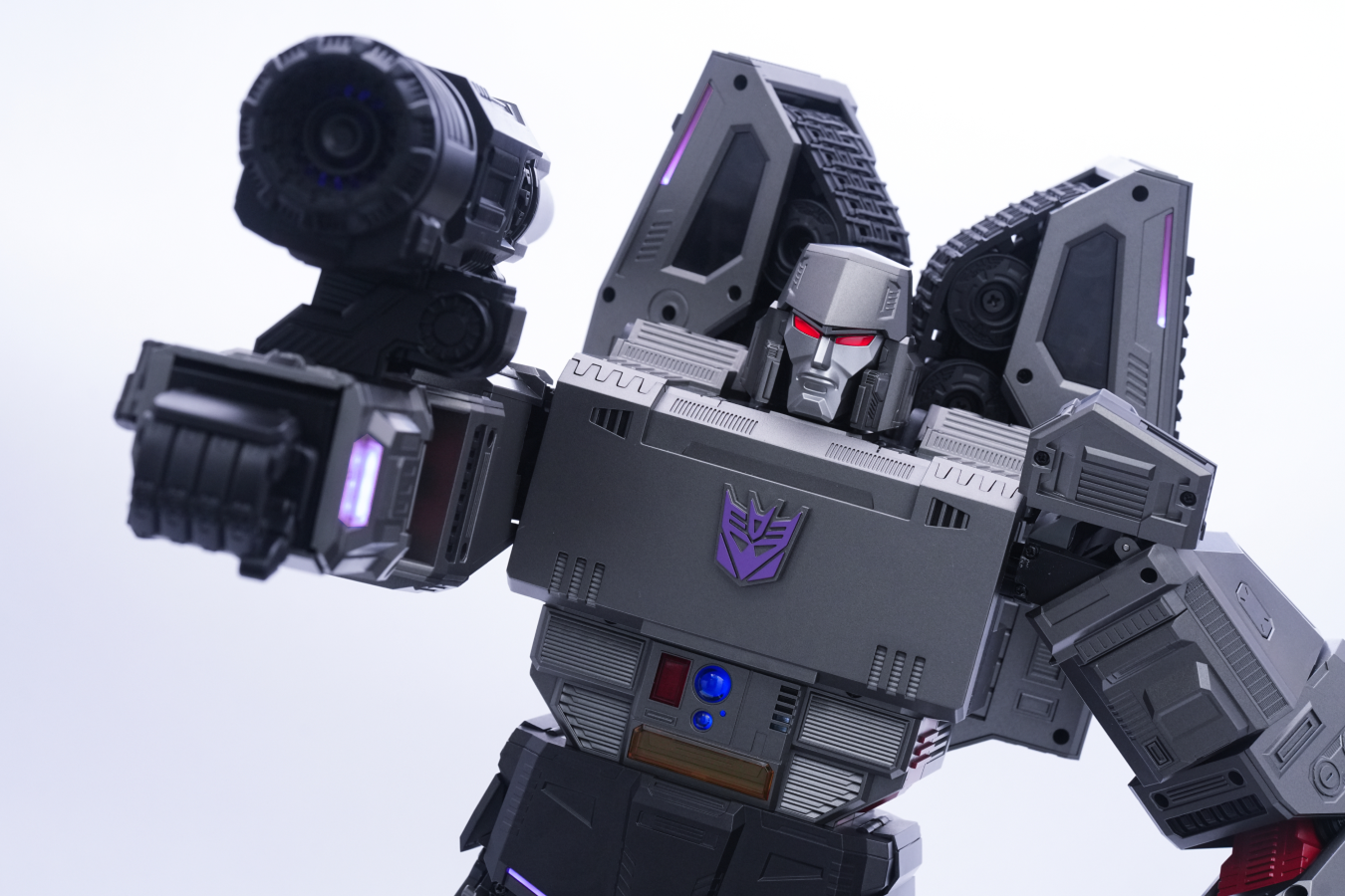 Flagship Megatron – Selbsttransformierender Roboter